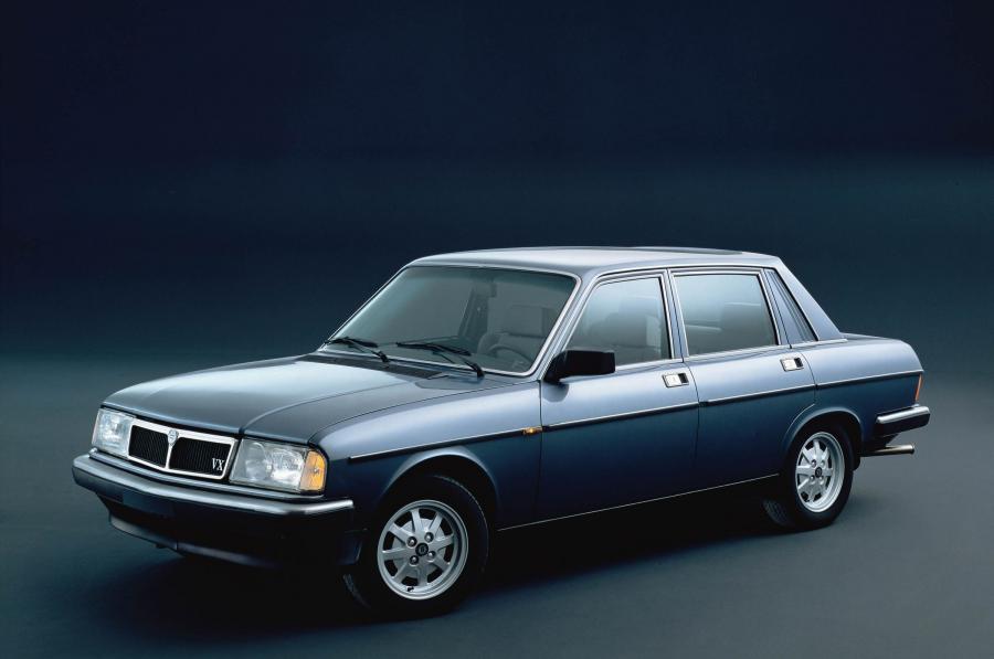 Lancia Beta 1972 года  (фото 10 из 24)